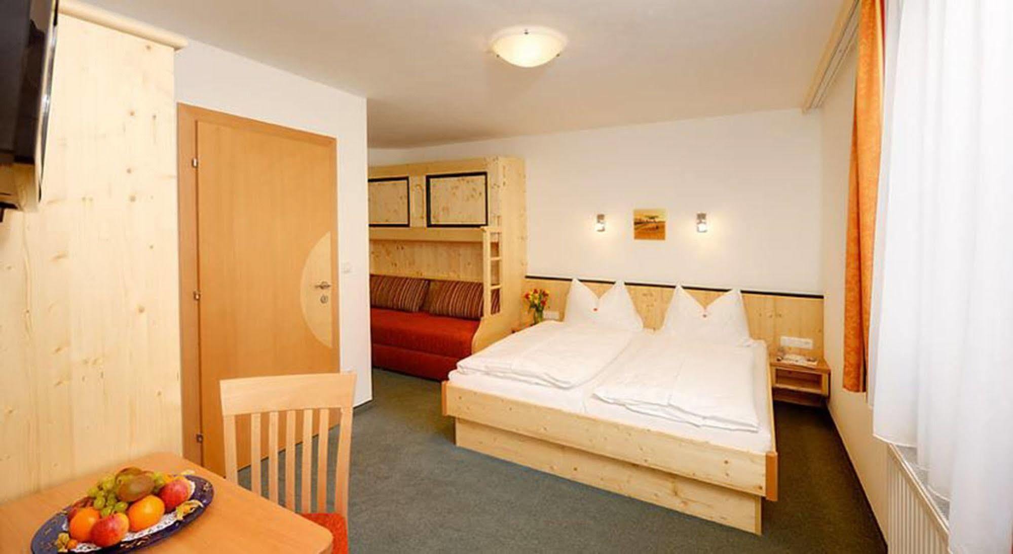 Hotel Werfenerhof Esterno foto